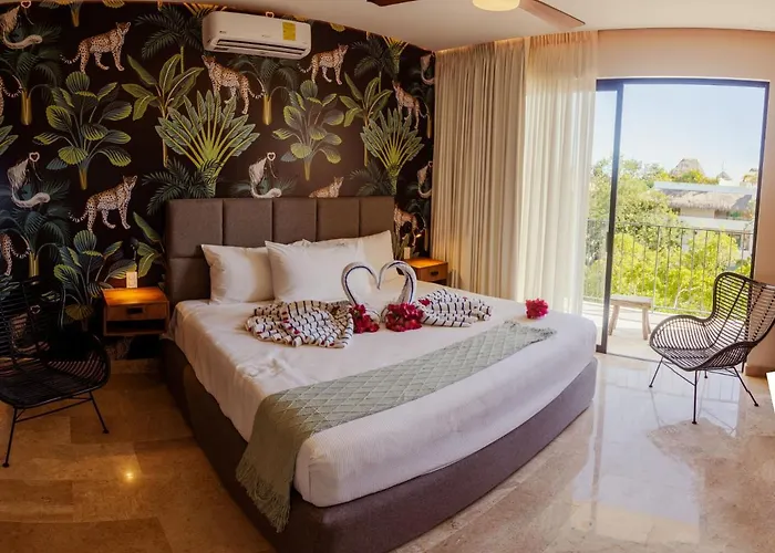2br With Fast Wifi Free Bikes, Rooftop, Pool, And Gym